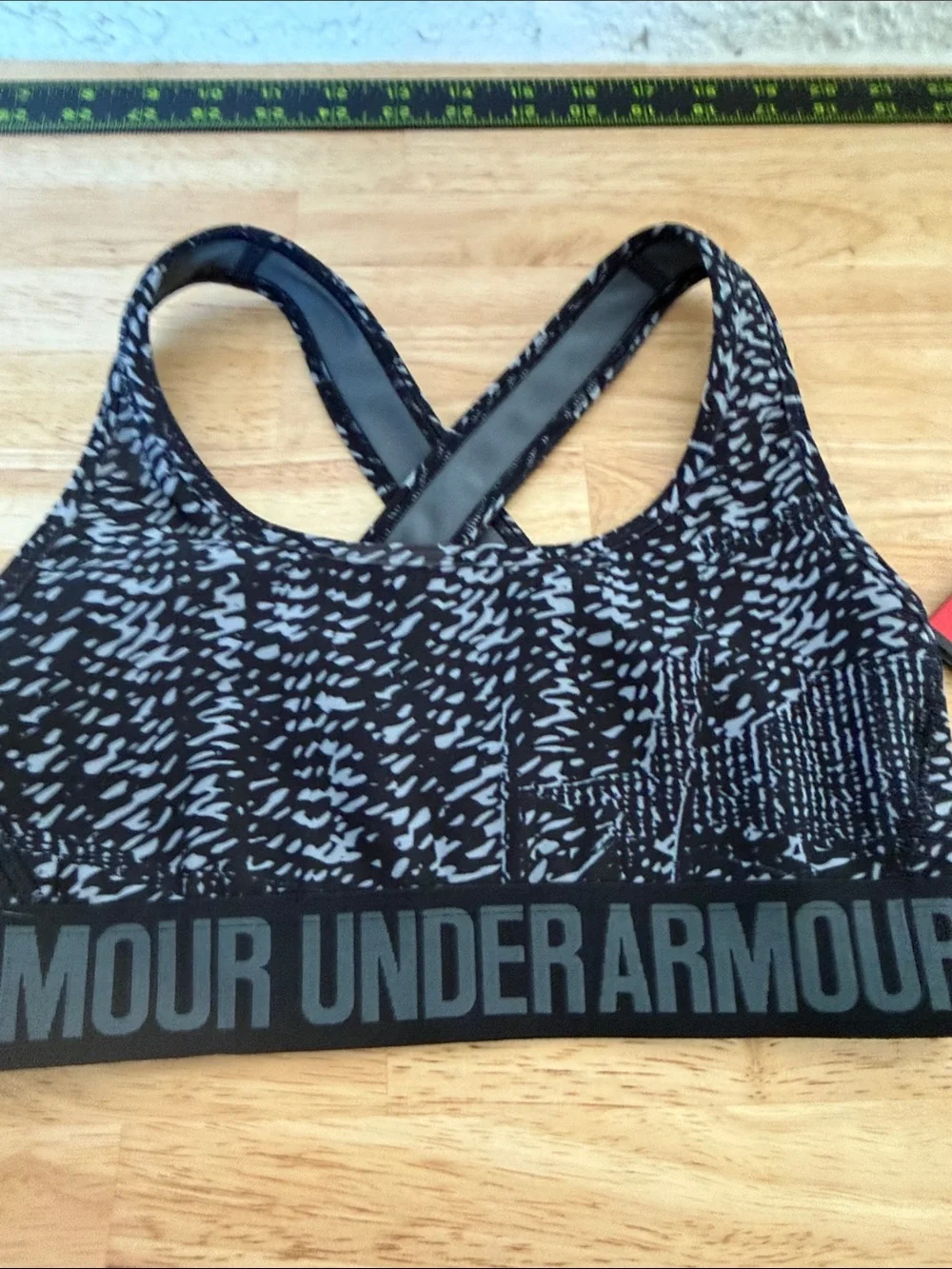Under Armour supportive medium